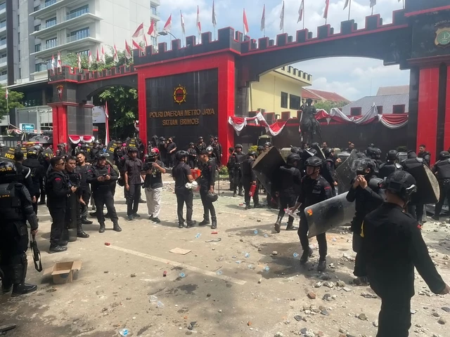 01k3syx3jscjmv2mjphfhhdk41